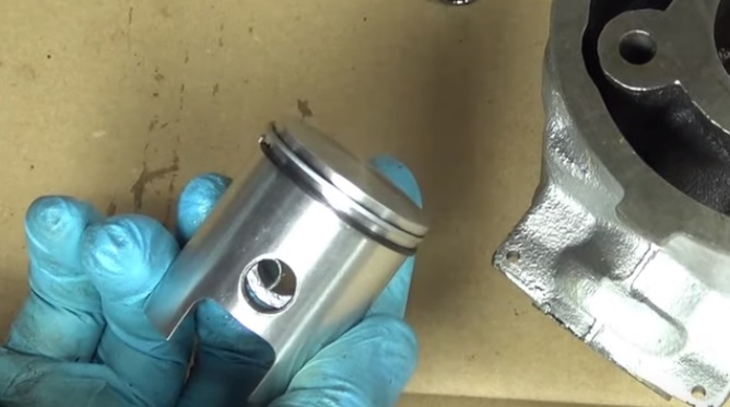 Change piston cylinder step23